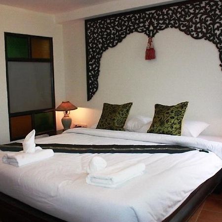 Wangburapa Grand Hotel Chiang Mai Esterno foto