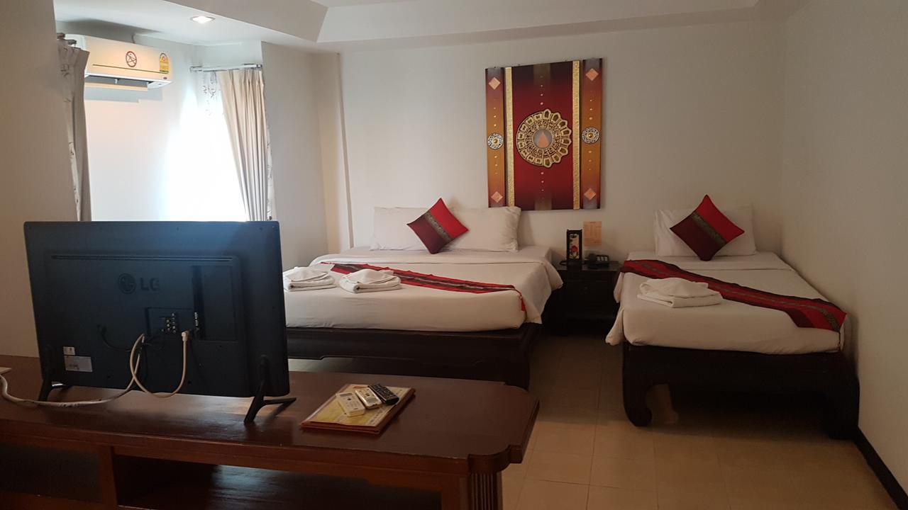 Wangburapa Grand Hotel Chiang Mai Esterno foto