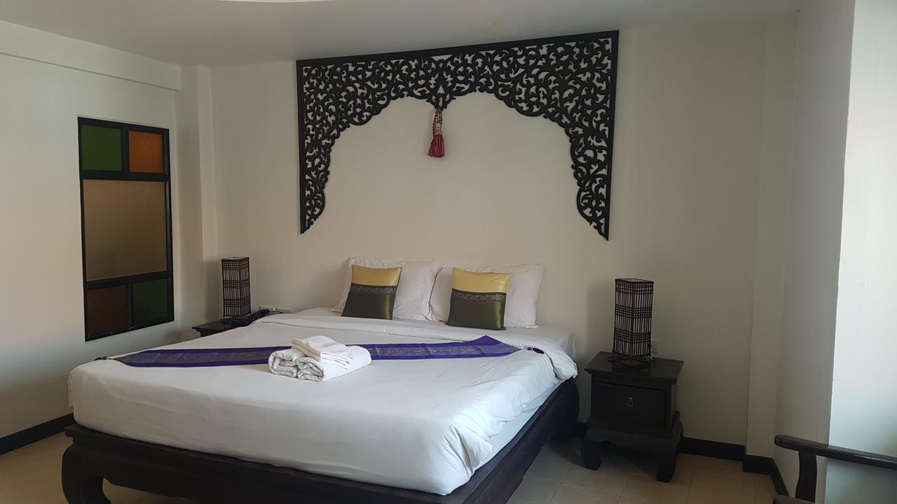 Wangburapa Grand Hotel Chiang Mai Esterno foto