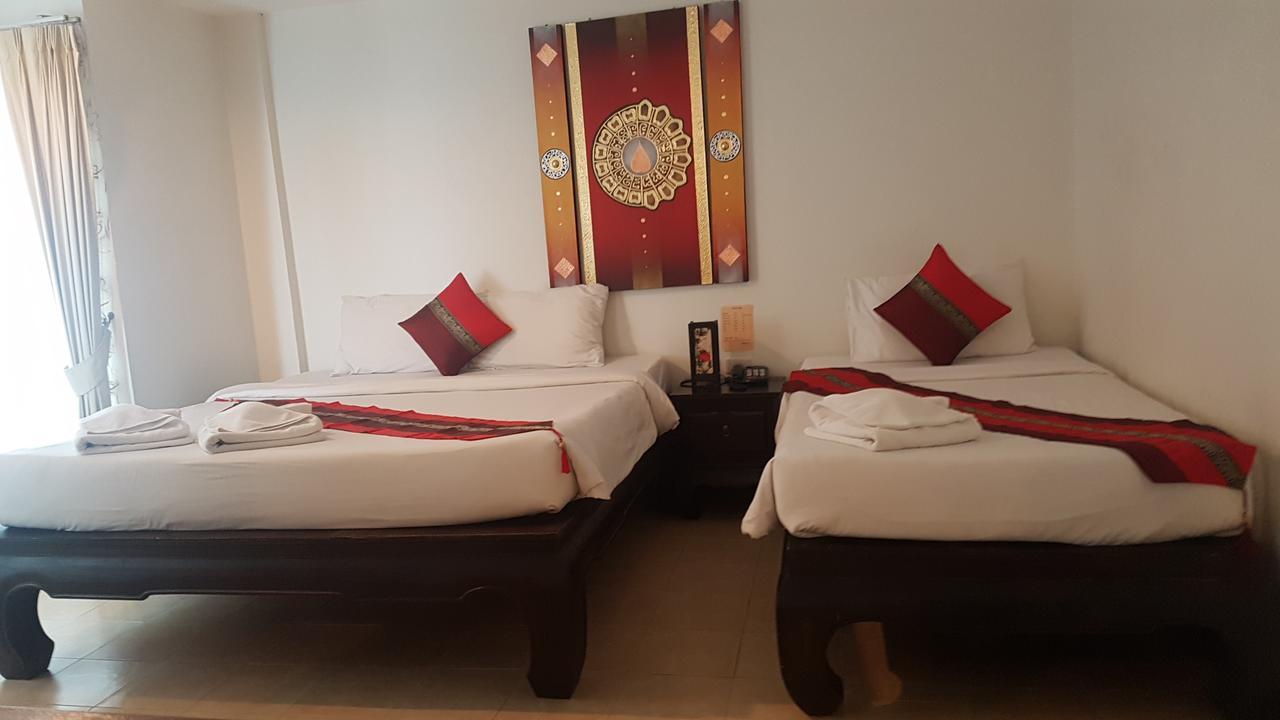 Wangburapa Grand Hotel Chiang Mai Esterno foto