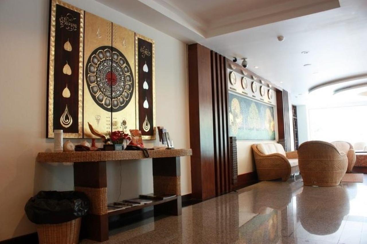 Wangburapa Grand Hotel Chiang Mai Esterno foto