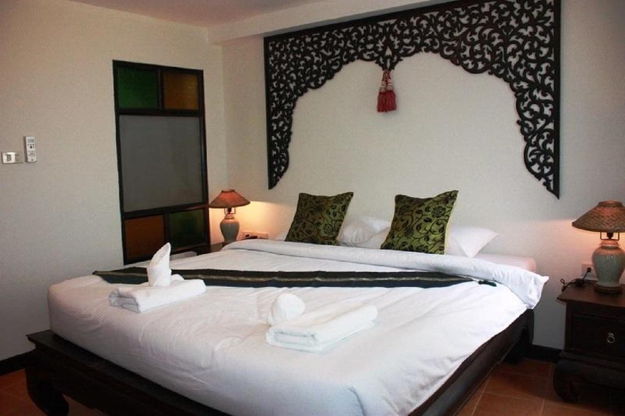 Wangburapa Grand Hotel Chiang Mai Esterno foto